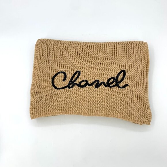 Chanel Brown Cashmere Knitted Scarf With Black Sequin Logo Embroidery 200 X 35cm - Picture 1 of 9